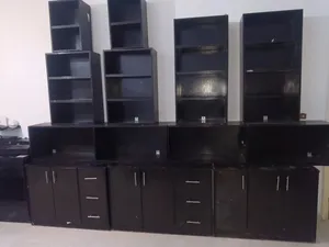 مكاتب ورفوف ديكور قياسات مشكلة أحجام مختلفة