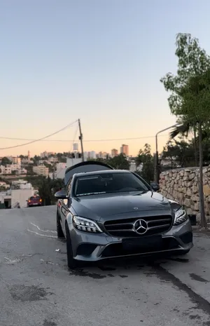 مرسيدس بنز بسعر حرق على الكاش C180