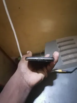 Apple iPhone X 256 GB in Khartoum
