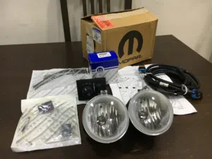 كشافات دودج تشارجر Mopar امريكي اصلي - جديد Full Set -كامل 2006 - 2010
