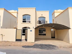 Villa for rent in almawaleh south/ فيلا للايجار في الموالح الجنوبية