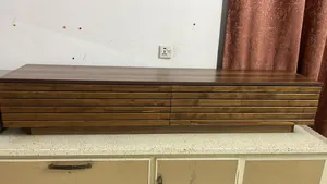 ميز تلفزيون طراز بوهيمي