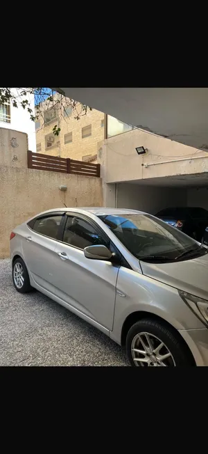 هونداي اكسنت 2011