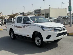 تويوتا هيلوكس موديل 2019 جير عادي 4x4