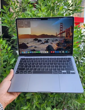 MacBook air 2022 M2 Processor 8gb ram 256gb ssd 90% battery health mdm bypas
