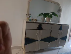 بوفيه غرفه اكل او وسط حوش