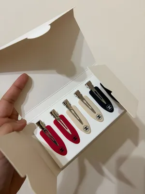 Chanel Beaute Make Up Clip