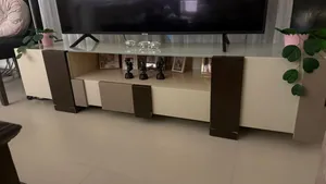 خزانة و حاملة تلفاز