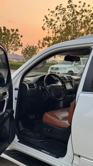 Used Lexus GX in Al Dakhiliya