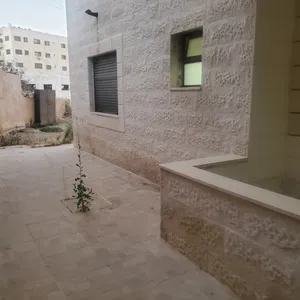 ا3 شقق باقي من المشروع السلط منطقة اسكان المهندسين شقق سوبر ديلوكس شبه ارضي موقع ممتاز أبراج البلقأ