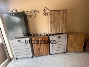 كل ما يخص المنزل من الأثاث الخشبي