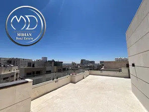 شقه جديدة للبيع أخير مع روف للبيع ام اذينة مساحة 155م & 200م تشطيبات و ديكورات فاخرة