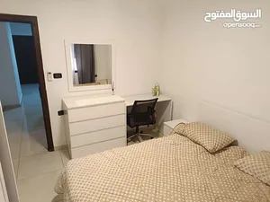 استوديو مفروش للإيجار في الصويفية