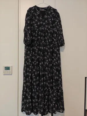 New Black floral long maxi dress, long sleeves, V-neck, Size 2XL / 3XL, Chiffon with cotton Lining
