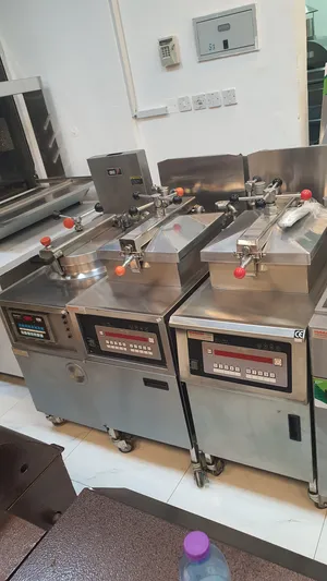 Electric pressure fryer ماكيتة بروستد ذات الكفاءة العالية