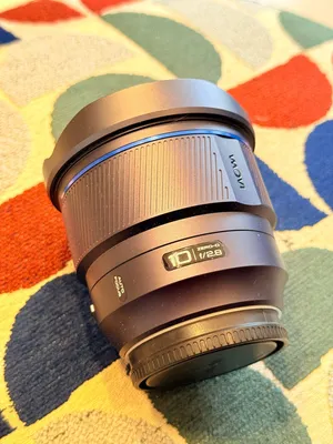 للبيع عدسة  laowa 10mm F2.8 للسوني مسخدمة مرة واحدة السعر مليون و50 مكاني نجف