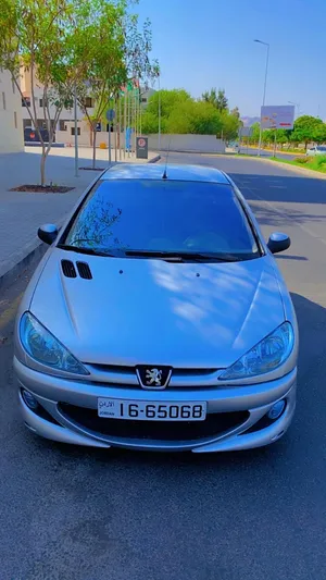 بيجو 206 موديل 2004 للبيع او البدل