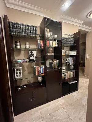 مكتبه من خشب الزان