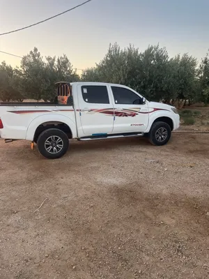 Used Toyota Hilux in Mafraq