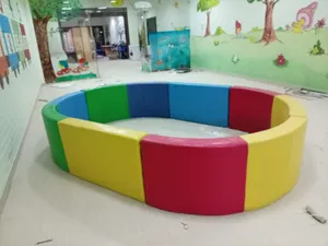 أغراض حضانة (( حوض كور & داتا شو & مرجيحه ماركة step 2 & سراير بيبي & مرتبه & طاولة اجتماعات وسرير )