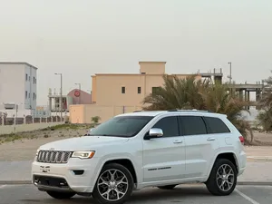 Jeep Grand Cherokee Overland  2021
