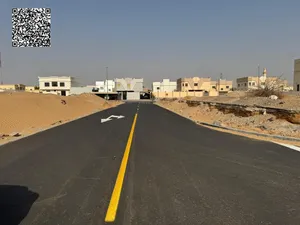 للبيع ارض سكنى تاون هاوس زاويه شارعين بدون رسوم بالحليو2 موقع ممتاز