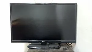 شاشة تلفاز TCL