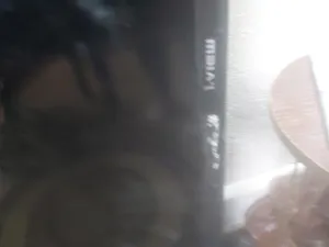 شاشه للبيع مستعمله