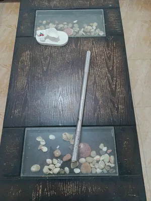 عصاي تلسكوبيه لبيع في احسن حاله مطلوب فيها 7 دنانير اردني قابله للتفاوض