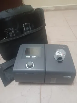 جهاز تنفس لمساعدة المريض على التنفس اثناء النوم