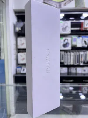 New Apple Watch Series 11 (42mm) RoseGold / Silver ( New 1 Year Warranty ) Apple Watch