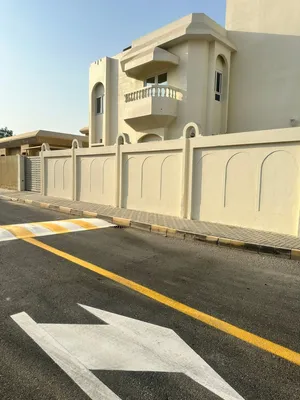 فيلا للايجار في الخان