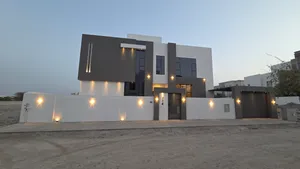 للبيع فيلا العامرات الاولى (الدقل)خلف المركز الصحي وجامع البر