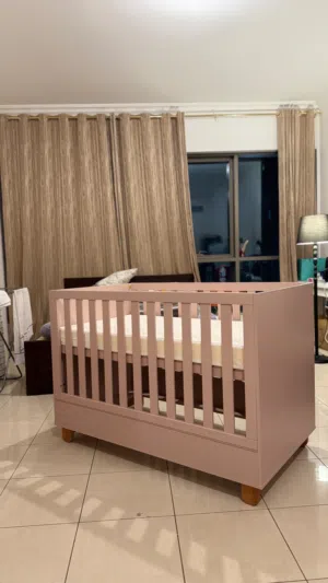 3-in-1 Convertible Baby Crib with Mattress – Full Wooden  Like New  AED 500