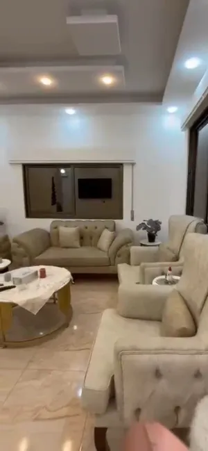 � شقة مفروشة  سوبر دبلوكس للإيجار جبل طارق / الزرقاء