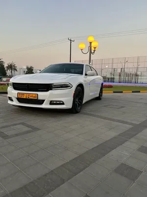 دودج تشارجر 2018
