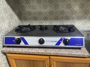 طباخ ثلاث عيون استعمال شهر نظيف جدا