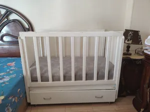 سرير اطفال حتى سن 5 سنوات