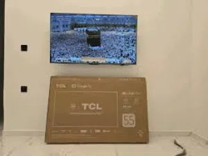فني تركيب شاشات بمختلف المقاسات