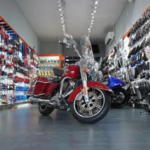 Harley-Davidson Road King Milwaukee 107 Engine Model 2021