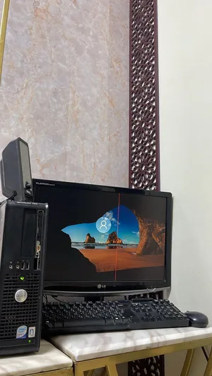 كمبيوتر مكتبي مع تجميعته كامل فرصه ماتتعوض