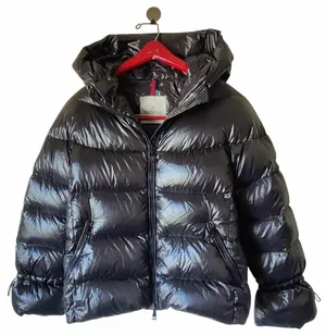 Women's Moncler Maya Down jacket جاكيت نسائي ماركة مونكلير قياس 1 (S)