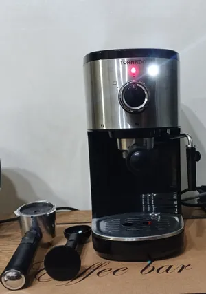 ماكينه اسبريسو توريندو كسر زيرو  استعمال 3 شهور خفيف جداا (حاله فوق الممتازه) Tornado Coffee Machine