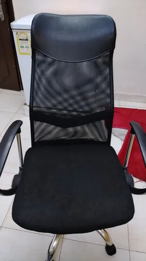 كرسي مكتبي مستخدم