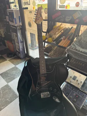 للبيع جيتار كهربائي Midex SPH-30