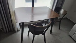 Dining table and chair for sale 1 year used