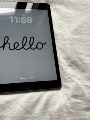 iPad 9th Gen 64GB Space Gray (10.2)-Original Condition