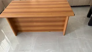 مكتب قوي ومتين