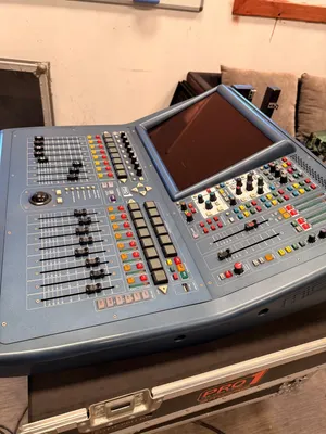 Digital mixer Midas Pro1    with 2 stage Box