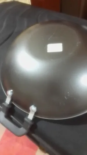 2طناجر حجم كبير ممتازه ومستورد تيواني موديل جديد حجم كبير